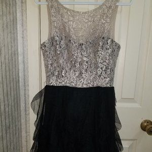 A :size 9 black dress